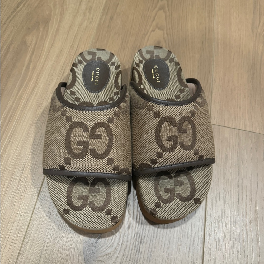 Gucci shoes size 40
